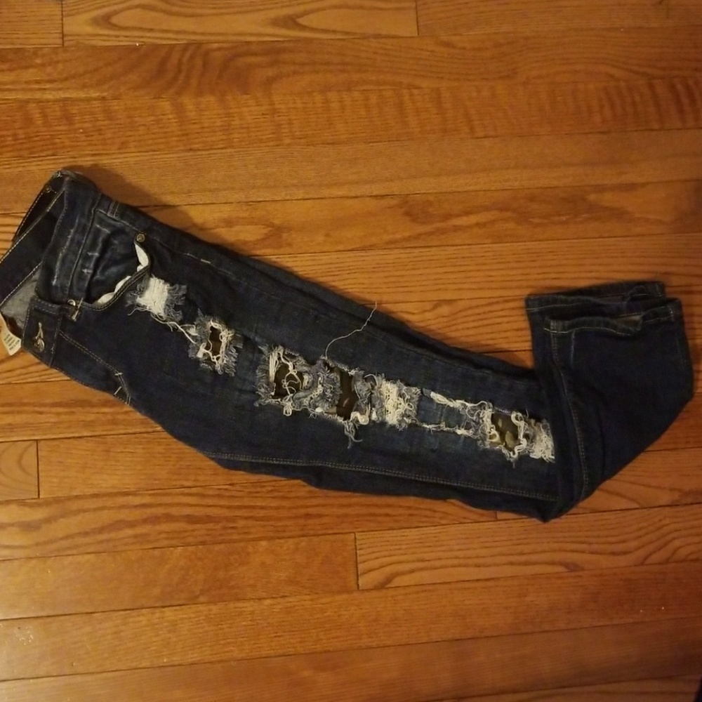Red Rivet Distressed Jeans - Picture 4 of 5